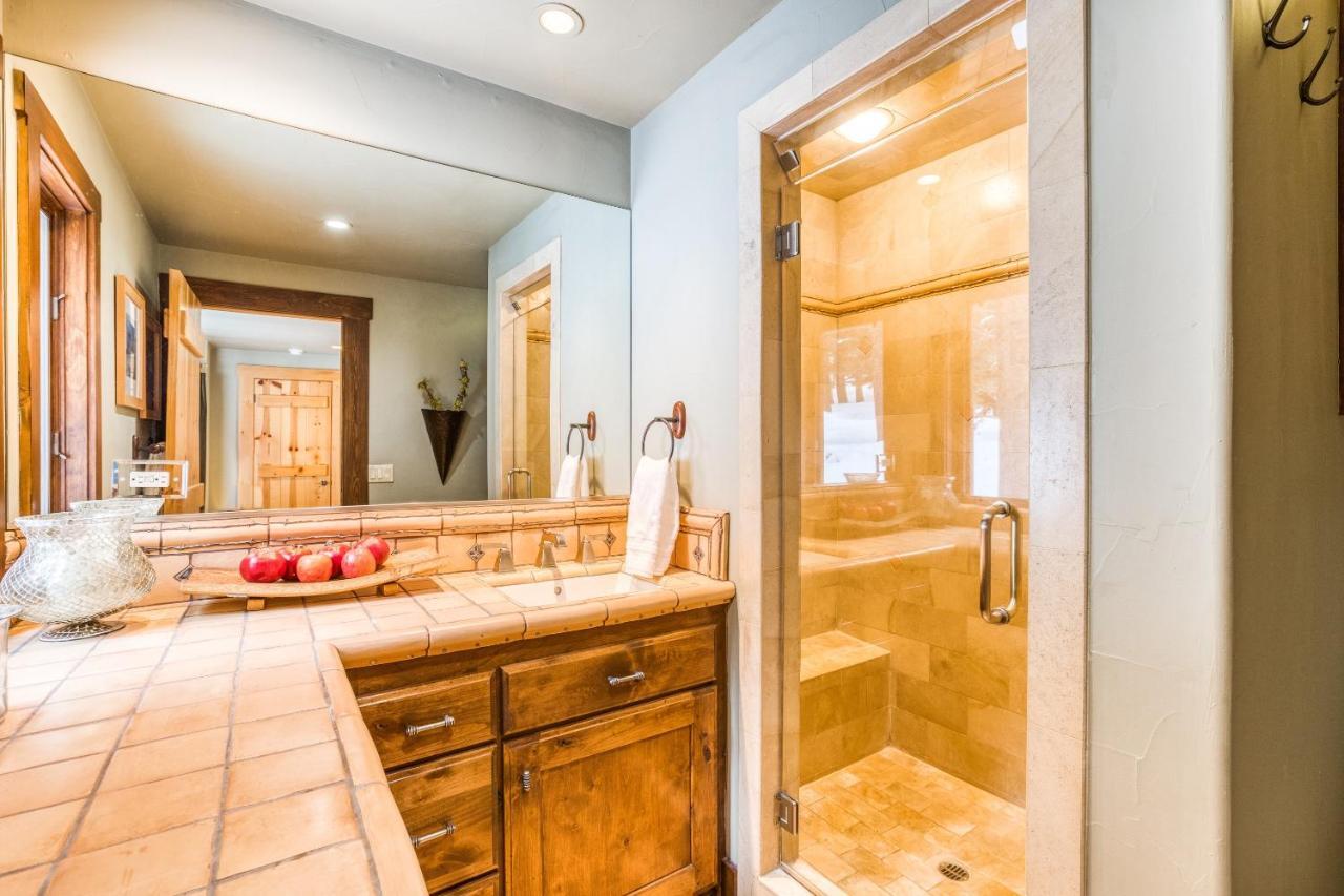 Bear Meadows Lodge - Hot Tub - Tahoe Donner Home Truckee Exterior foto